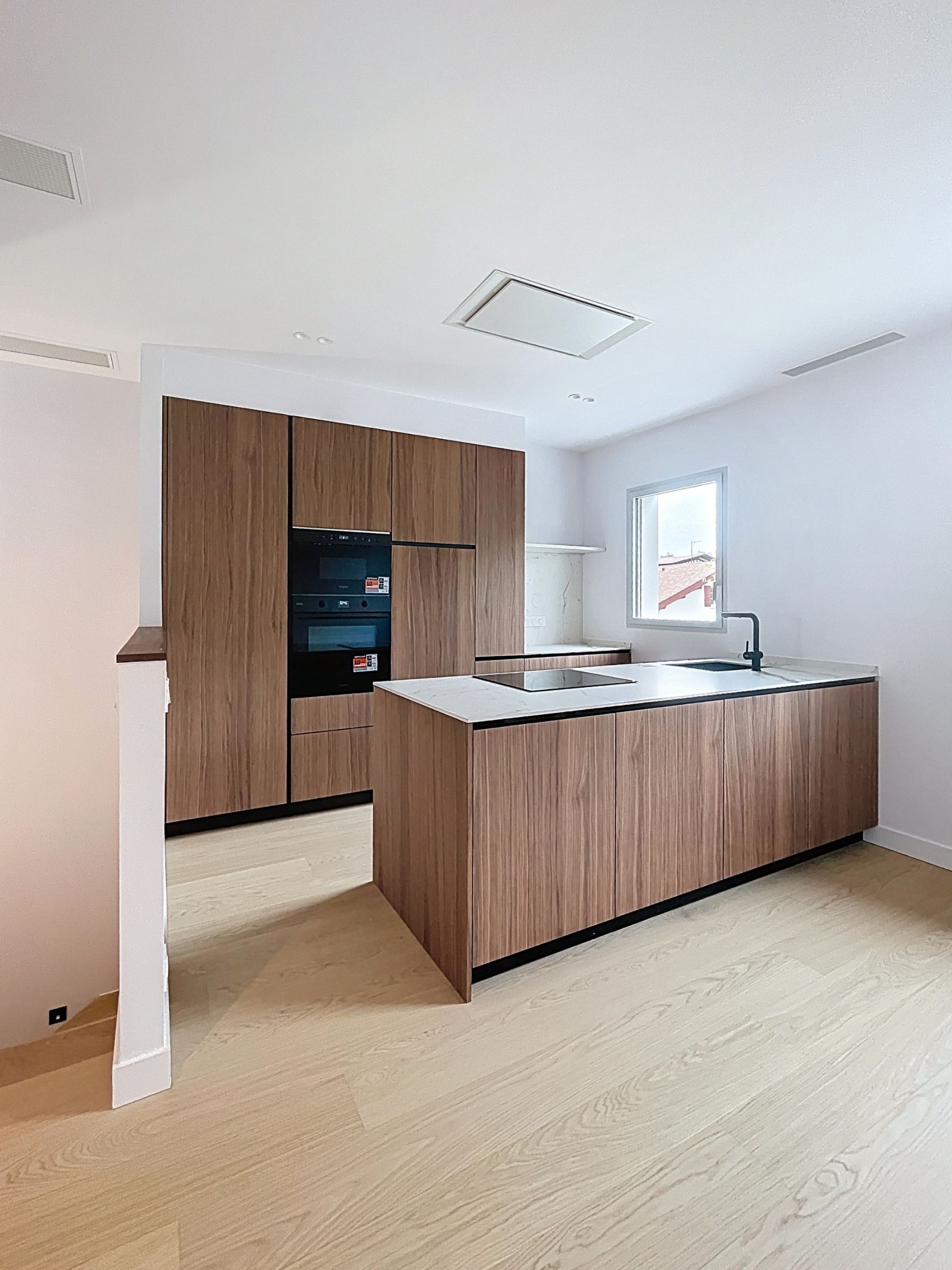 townhouse 6 Rooms for sale on ST JEAN DE LUZ (64500)