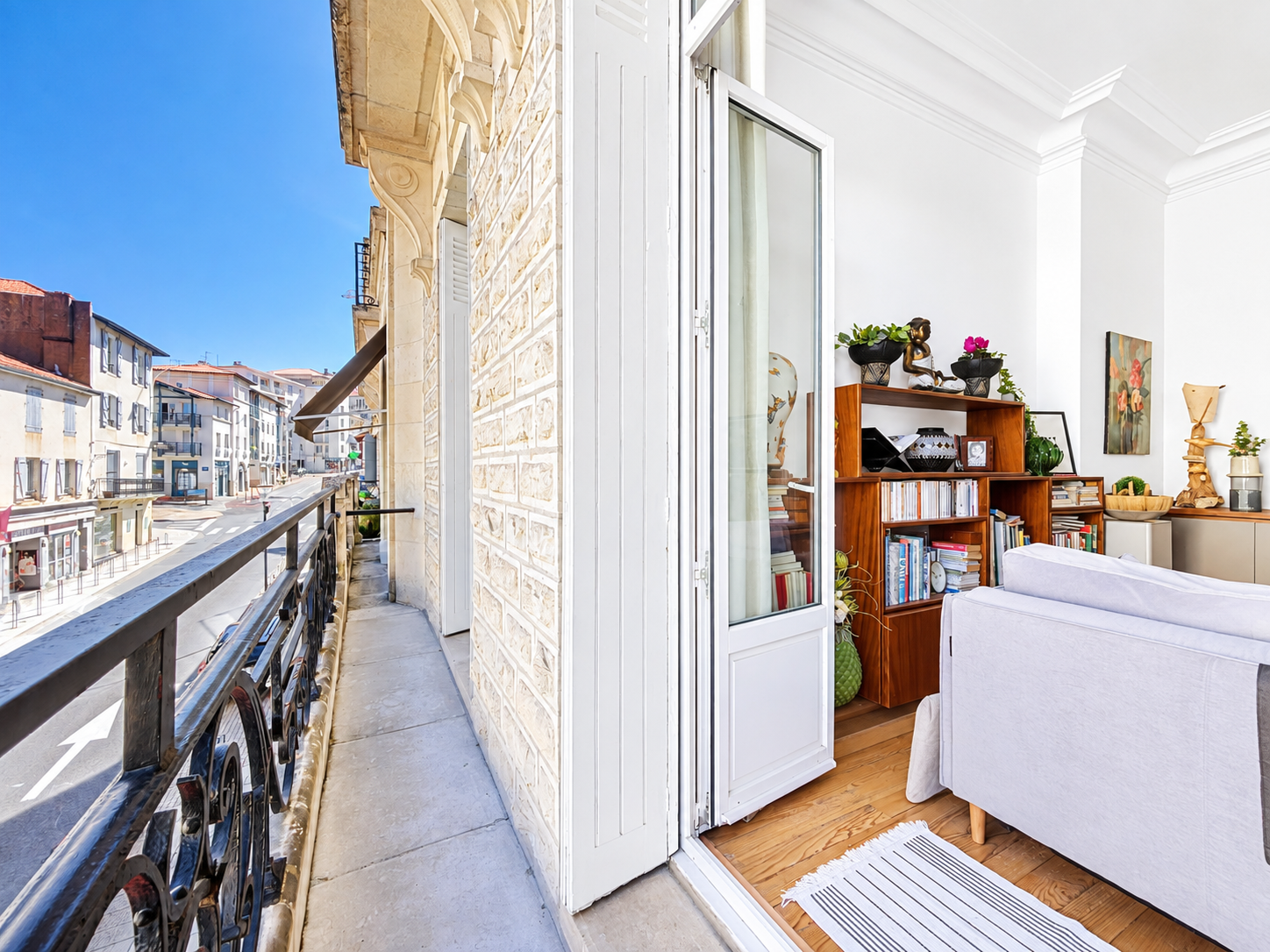 apartment 5 Rooms for sale on BIARRITZ (64200)